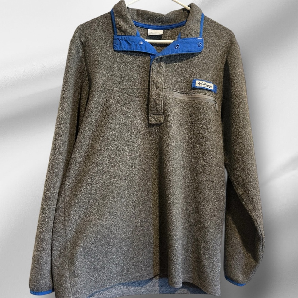 Columbia Men’s PFG Charcoal and Cobalt Fleece Pullover EUC
